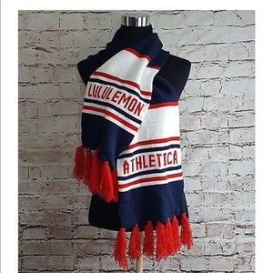Lululemon Team USA scarf